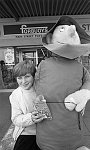 Barrhead News: Winner of K.P. Monk at Forbuoys, Main Street. 4th May 1983.