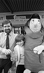 Barrhead News: Winner of K.P. Monk at Forbuoys, Main Street. 4th May 1983.